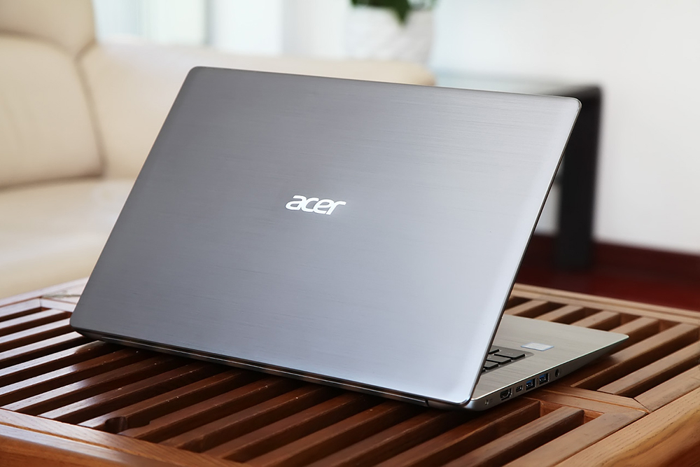 8代酷睿加身的轻凉蜂鸟 Acer Swift 3图赏