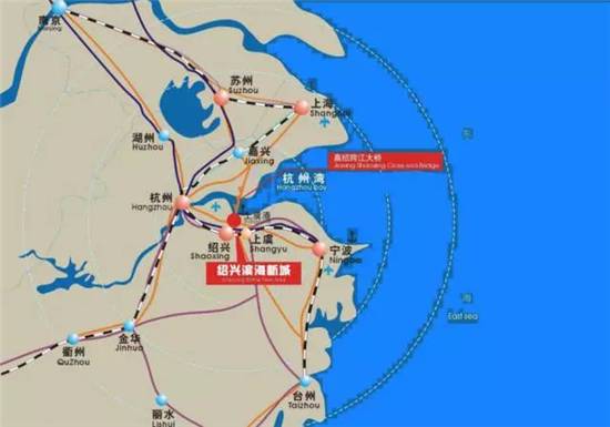 17年大湾区经济总量约多少亿元_粤港澳大湾区图片(2)