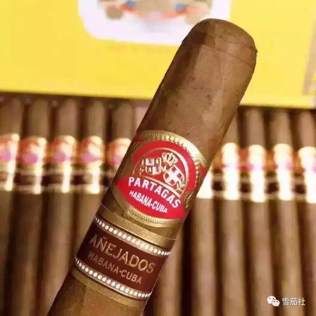 (雪茄社 小莜)雪茄鉴赏高希霸罗伯图cohiba robustos原产地:古巴制作