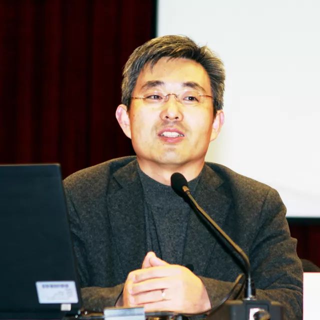 杨向东华东师范大学课程与教学研究所副所长,教授,博士生导师报告题目