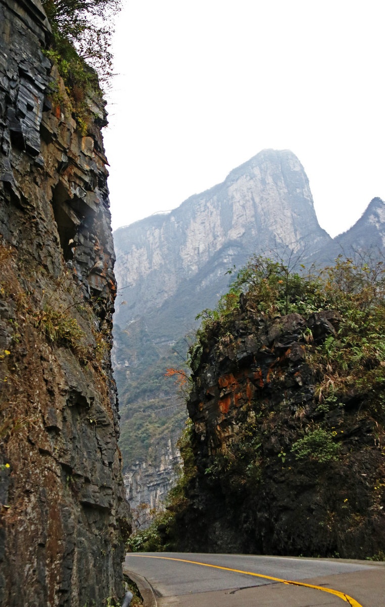 雨意朦胧天门山,天门洞前观云海-秋游湘南湘西之一