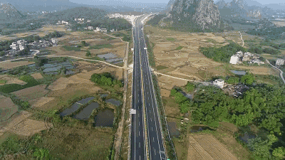 过去,粤西方向只有广湛线一条高速公路,包括广佛,佛开,开阳,阳茂,茂湛