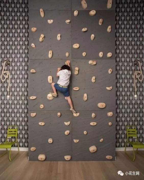 担心孩子跌下来,永远可以把攀岩墙和床"做"在一起