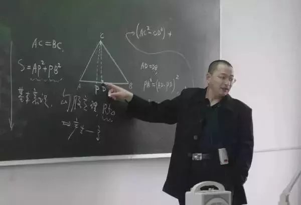 高考数学难度或提高! "数学帝"葛军说: 学好只要三件宝(剑,a,镜子)