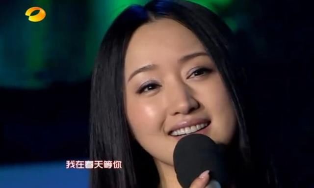 46岁杨钰莹传出婚讯,没想到结婚对象是他,网友高喊