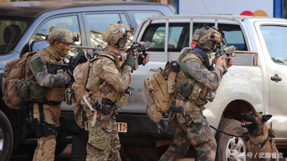 中布基纳法索人质 事件中的法国特种部队使用了HK416A5_搜狐军事_搜狐网