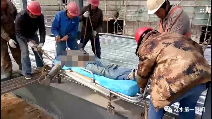 涟水工地:一男子从高空坠落,经抢救无效不幸身亡