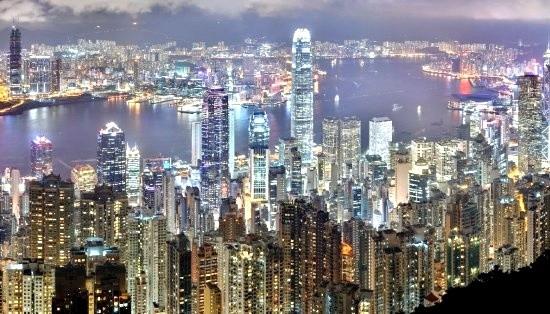 这座小城号称是印度的"西部门户",宣称经济超越中国上海20年