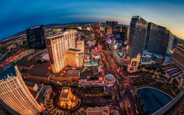 Las Vegas Day Attractions: A Comprehensive Guide to Unveiling the City's Best