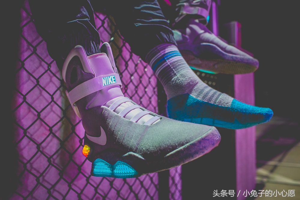 一双nike81万简直不敢想象这就是nikeairmag