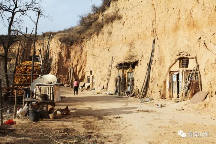 山西吉县即将消失的黄土高原上的小村庄