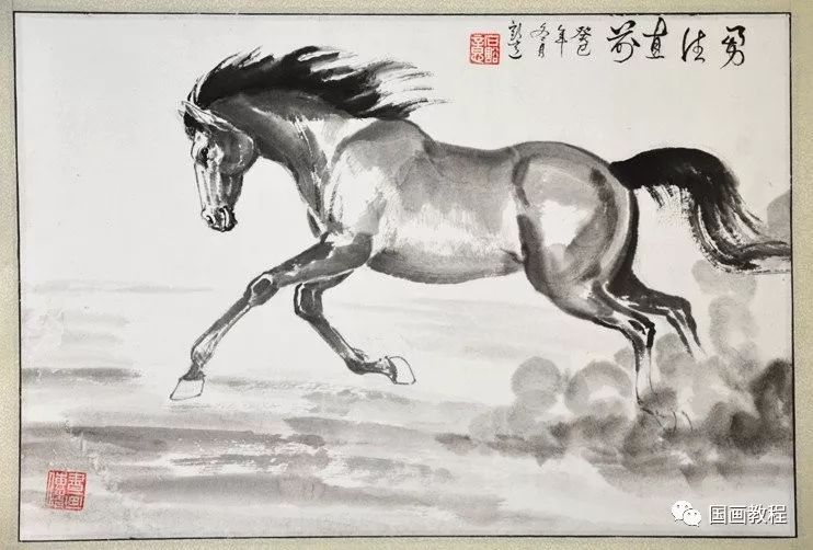 画马的步骤:先用木炭条画大形. 调整画面,落款加印,完成.