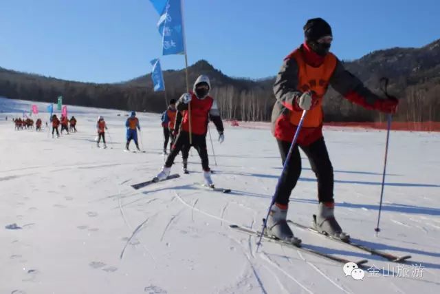 伊春○金山屯 ▏倒计时2天!九峰山滑雪场开业了,等你