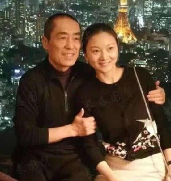 娱乐 正文  张艺谋的现任妻子陈婷,1981年出生于江苏无锡,曾为一名
