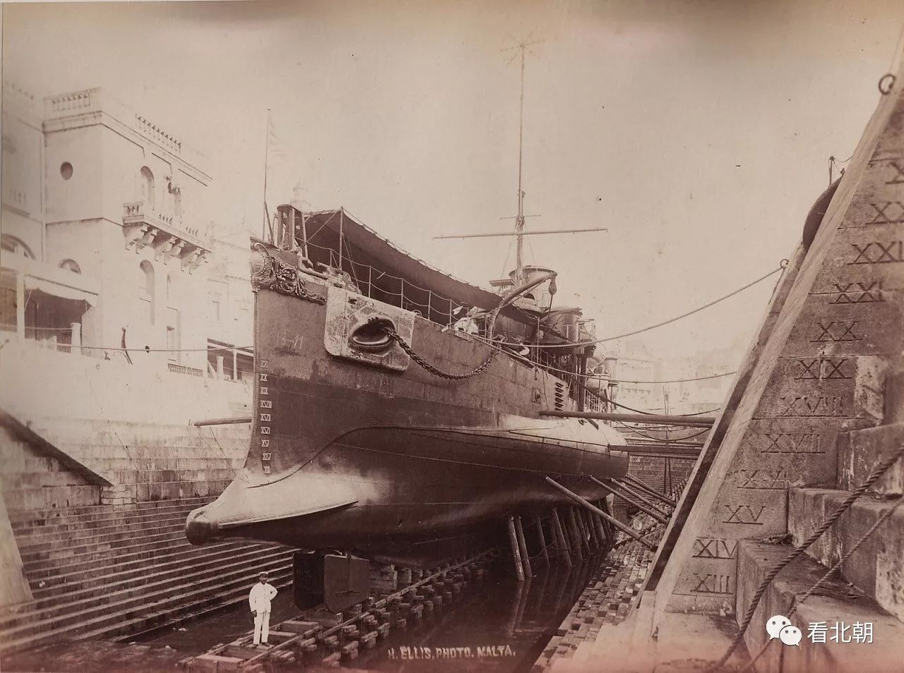 ▼独眼巨人号鱼雷冲角舰(hms polyphemus),1881年.