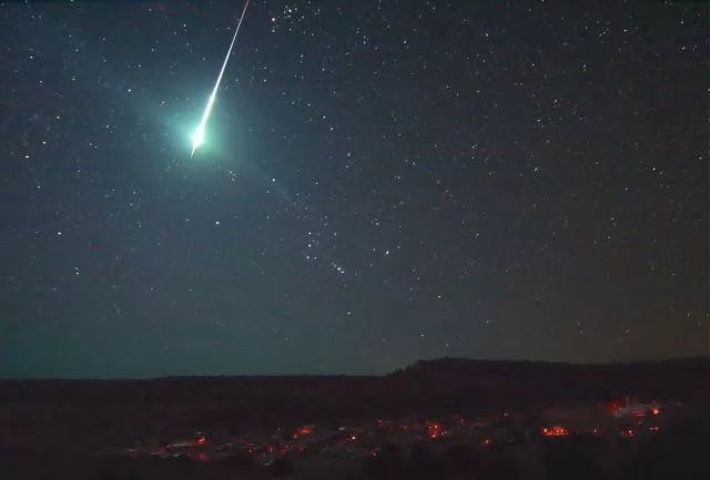 重磅!2017年最后一场流星雨,就在今夜,抬头仰望星空