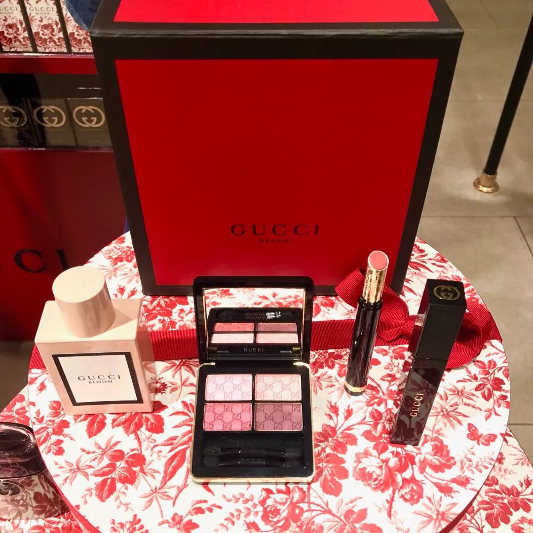 gucci beauty 圣诞限定礼盒