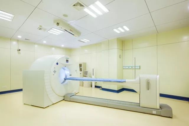 怎能没有二院微信 x光机 ct pet-ct 上面这些机器相信大家都不陌生吧