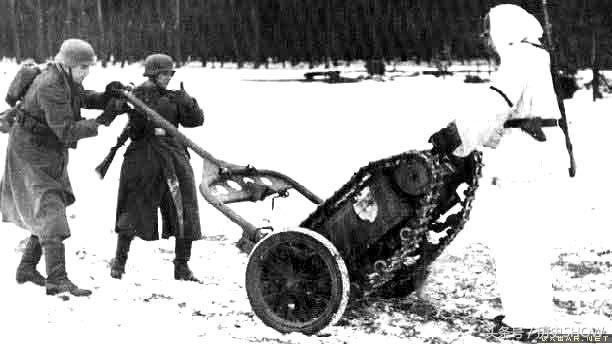 二战中昙花一现的德军黑科技"甲虫坦克"歌利亚遥控爆破车
