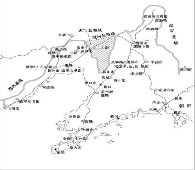 辽东镇的防御除了陆路防御系统,其地域西,南,东南濒临渤海,黄海和