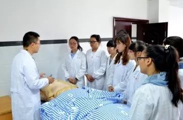 2020中医学专业大学_2020年江苏省医学类高校投档分数排名
