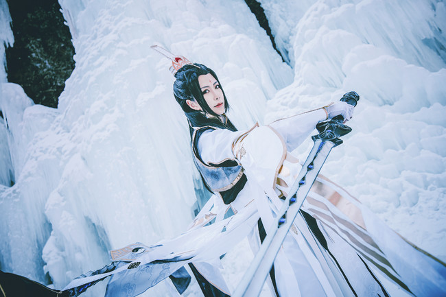 美女个个不怕冷 剑三 纯阳 雪 团片 cosplay