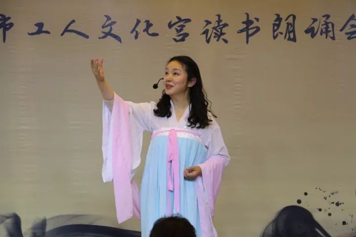 杨筱莹退休工程师柳溪学生马语遥学生许晋警察张杰学生周佳钰朗诵者