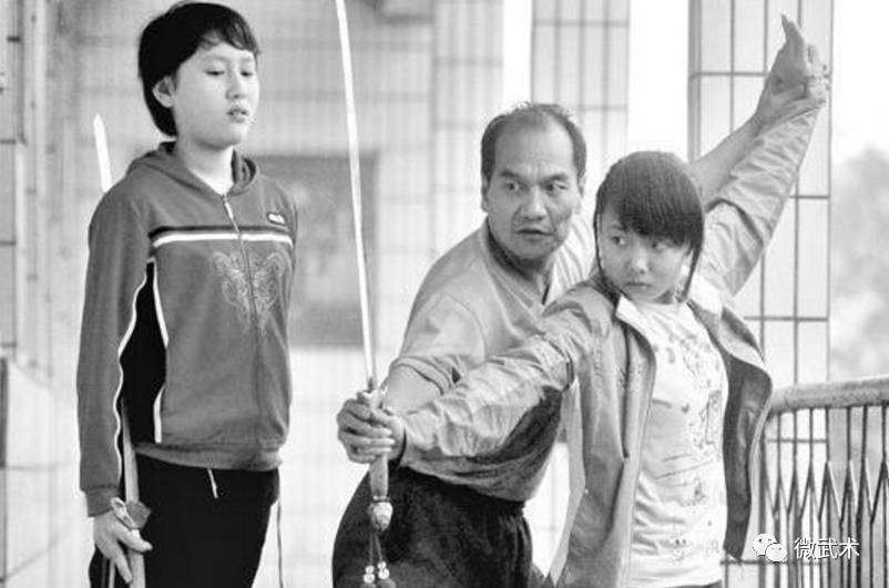 13岁获全国棍术冠军 李连杰最怕他 一个角色至今无人超越