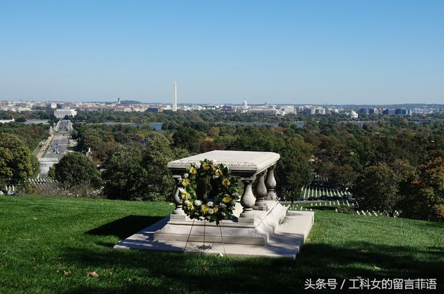 华盛顿之阿灵顿公墓中肯尼迪家族墓地