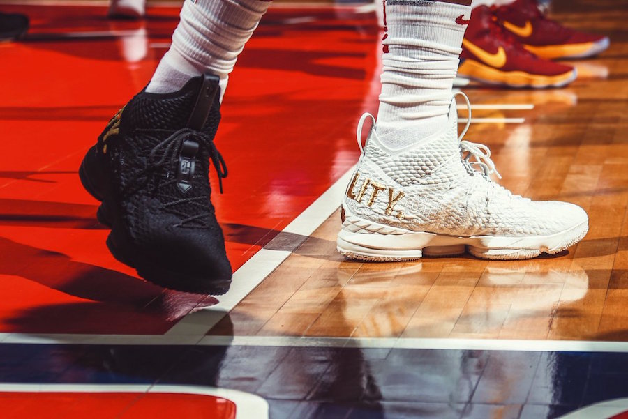 ɫԧ򼼸ղķ˹Ͻŵ LeBron 15 ٶ飡