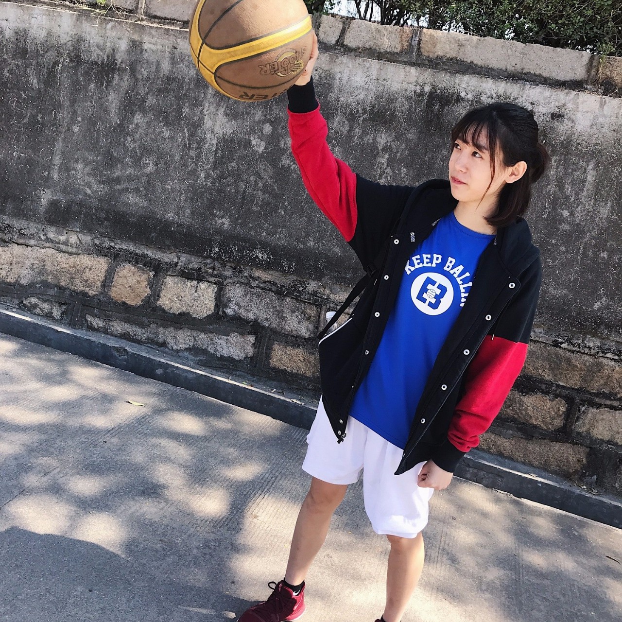 ballgirl|苏嚯嚯:对篮球的热爱要寄托在球场上!