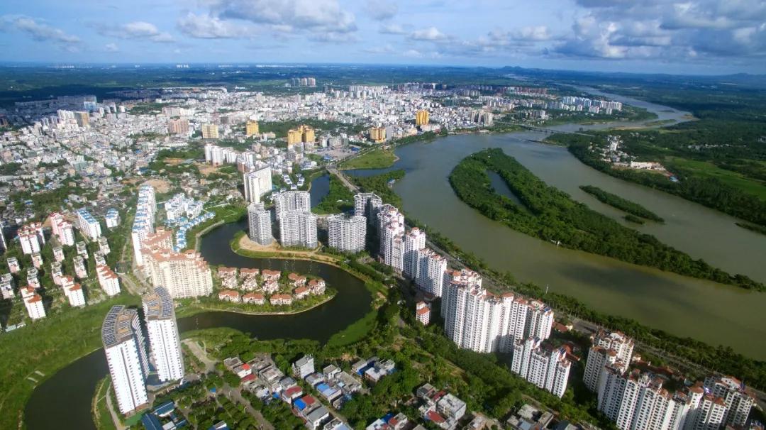 琼海构建海南东部中心城市