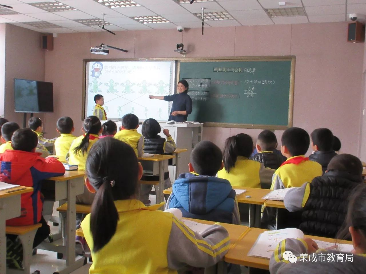 身边的好老师市幸福街小学隋明云幸福成长之路用爱心细心诚心铺就