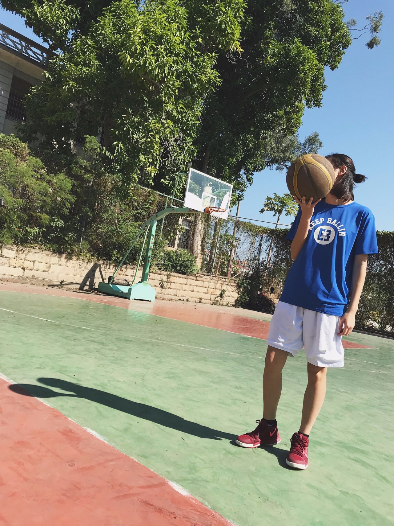 ballgirl苏嚯嚯对篮球的热爱要寄托在球场上