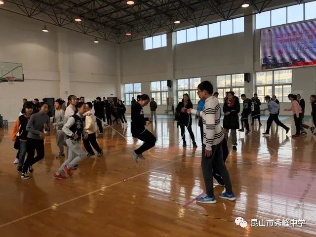 校园快讯我校在昆山市中小学冬季三项比赛中获中学组第二名