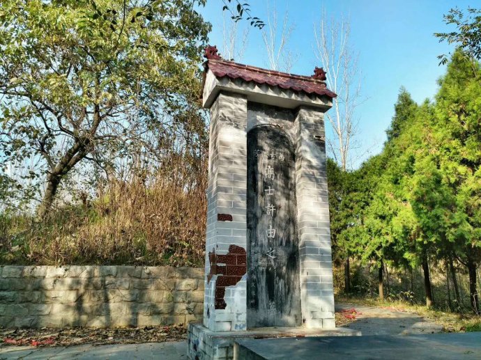 许由寨,许由墓,许由寺,河南这个村因为许由而名