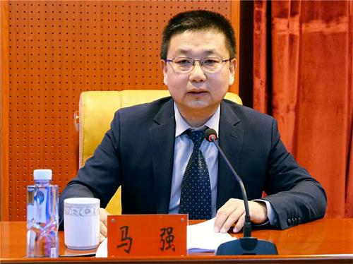 内蒙古自治区经济和信息化委副主任,中小企业局局长马强今后,贯彻落实