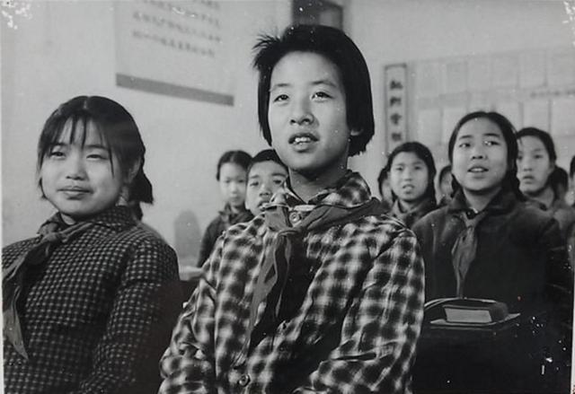 40年前,中国最知名的小学生黄帅老照片欣赏