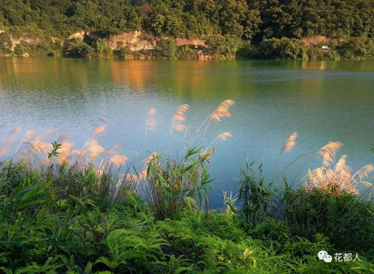 《夕照羊石水库《夕照羊石水库,使用nokia n8-00拍摄于梯面镇羊石