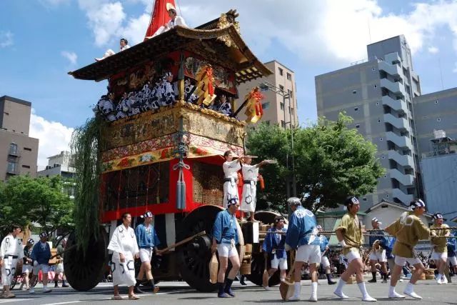 日本旅游如此火爆,静下心来这14个传统节日值得一看