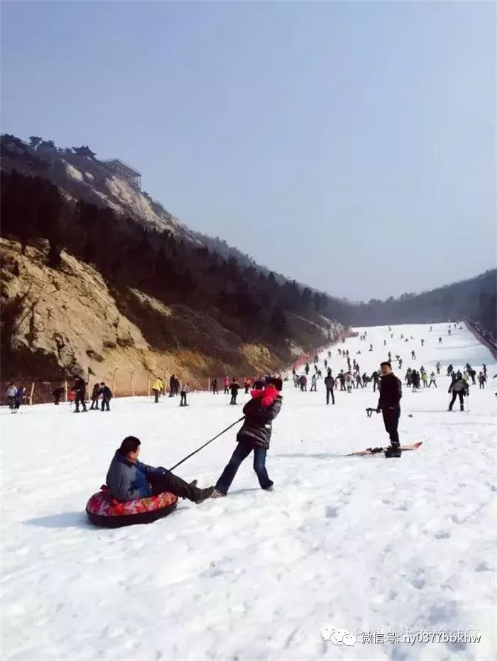 2324号滑雪超值价88元七峰山景区滑雪玻璃桥单程景交一日游