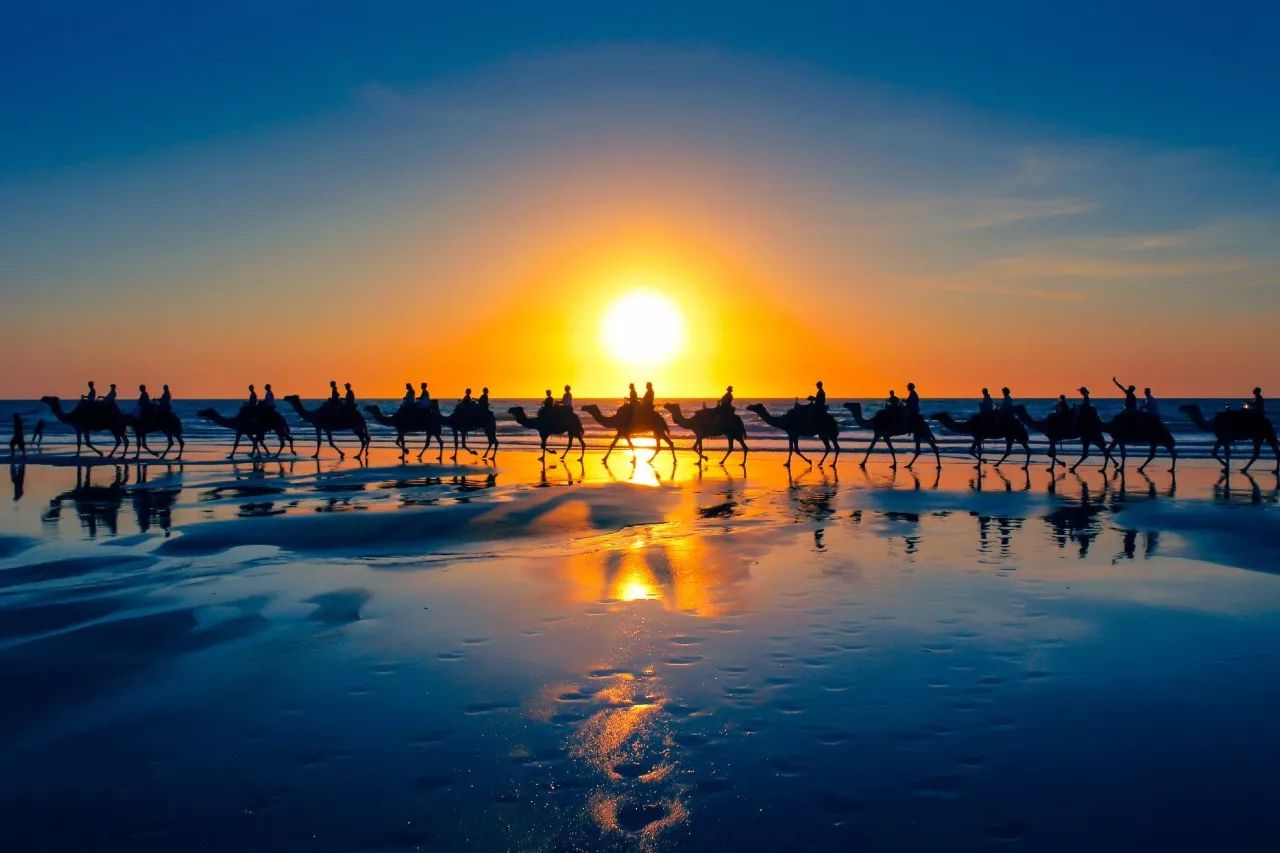 澳大利亚海滩的日落