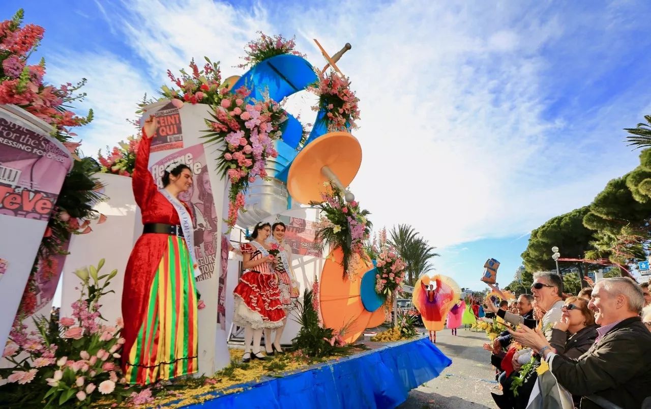 venice-carnival-italy.