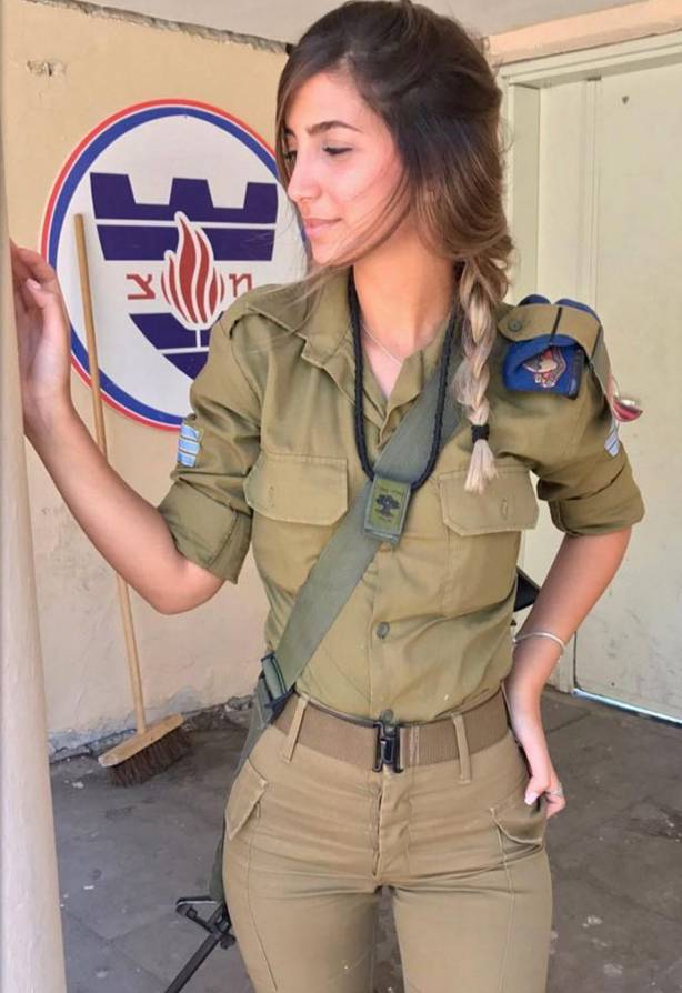 影像志:耶路撒冷的犹太女兵