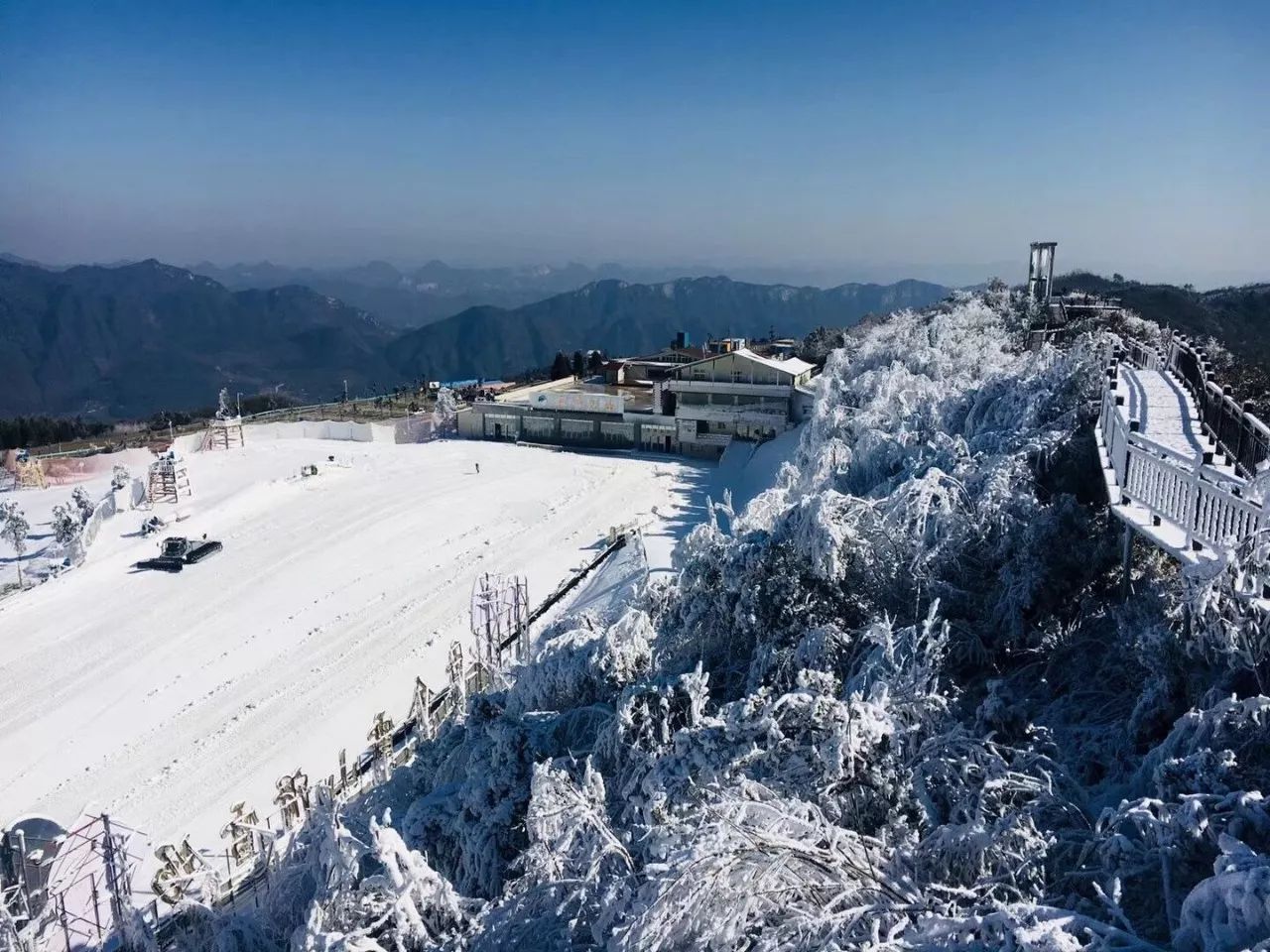 玉舍国家森林公园的冬日雪凇美景就等你来撩