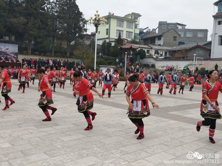 傈僳族阔时节盛大来袭维西广场舞大赛精彩纷呈