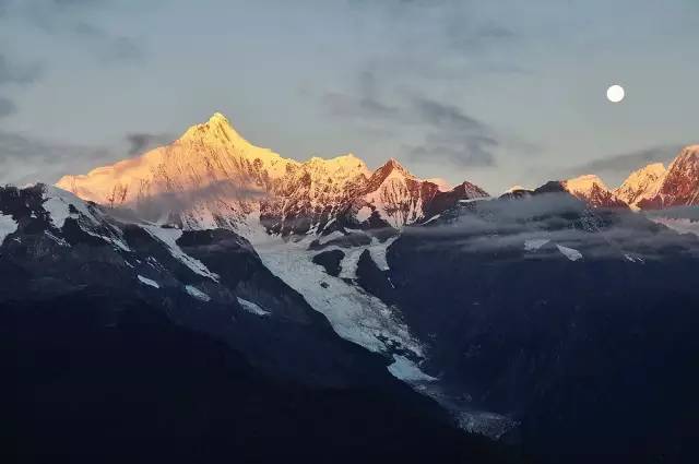 苯日神山