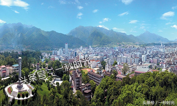 图中是中国蕉岭县,2014年5月30日,蕉岭被正式授予"世界长寿乡"称号.