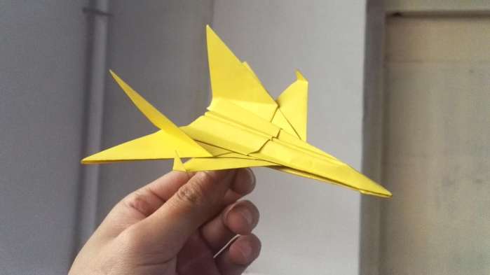 教大家一款折纸飞机 折纸战斗机模型f14的折法教程图解