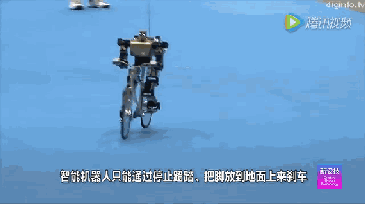 和平衡这款骑自行车的机器人这是一个名叫山口雅彦的日本大叔研发的▼